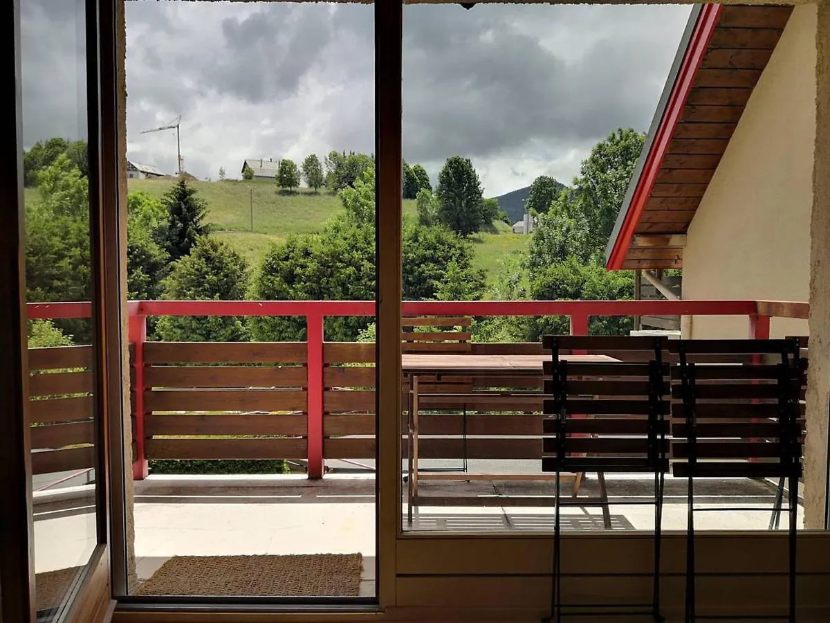 Apartment Appartement Pratique Avec Balcon Et Garage Privatif A Villard-De-Lans - Fr-1-548-10